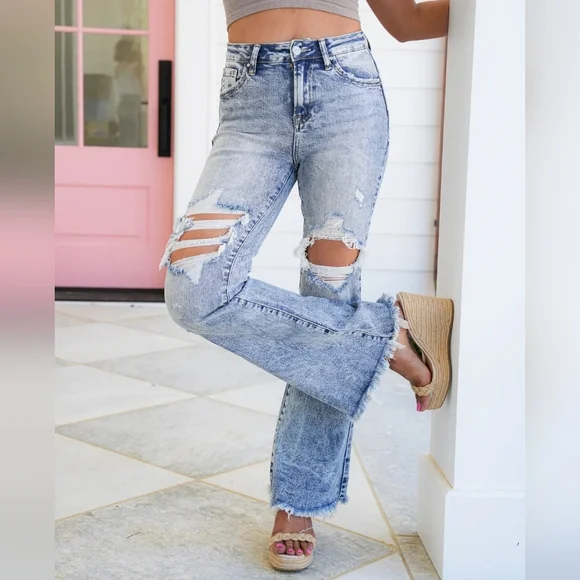 SOLD NEW Acid Washed Ripped Flare Jeans by Risen sz 15/32 Buckle - Picture 3 of 9